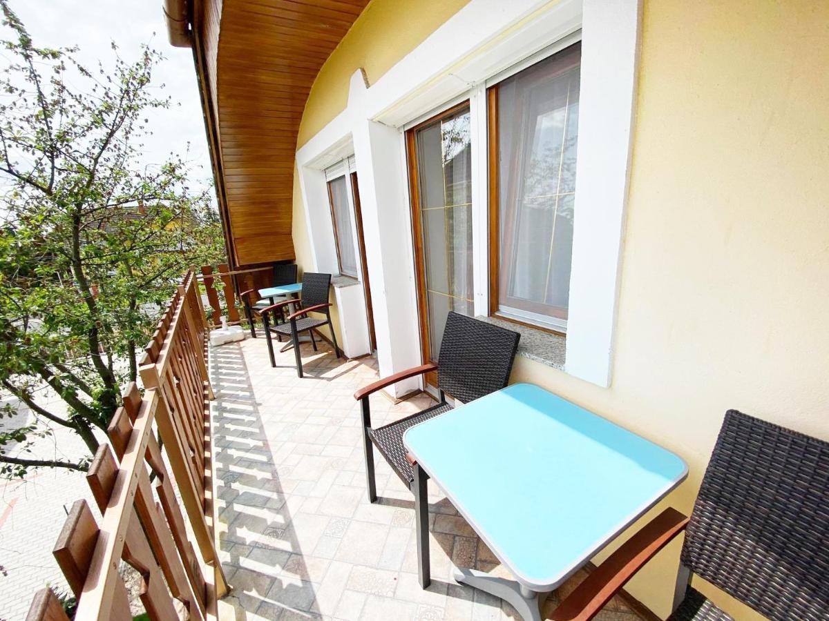 Apartman Siesta Buek - Buekfuerdo Εξωτερικό φωτογραφία