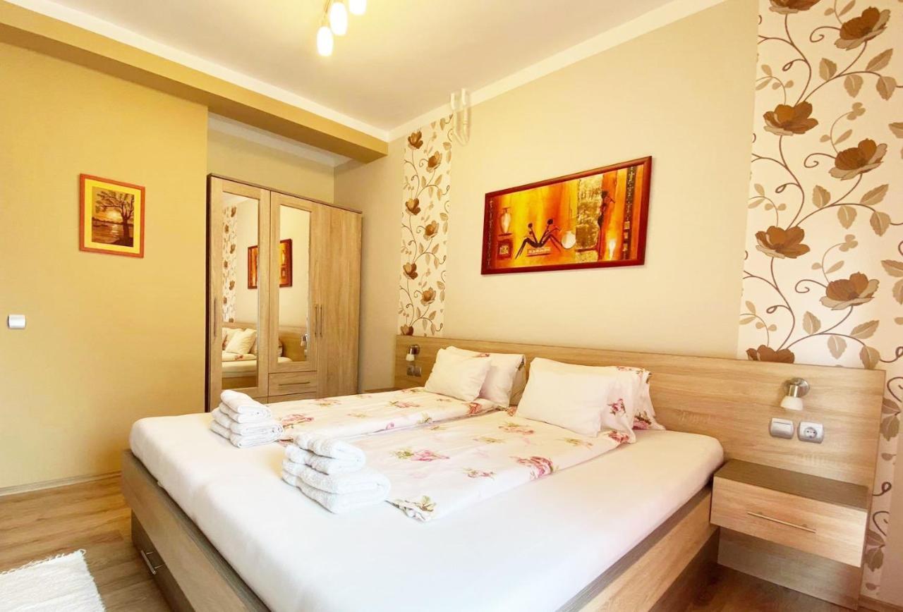 Apartman Siesta Buek - Buekfuerdo Εξωτερικό φωτογραφία