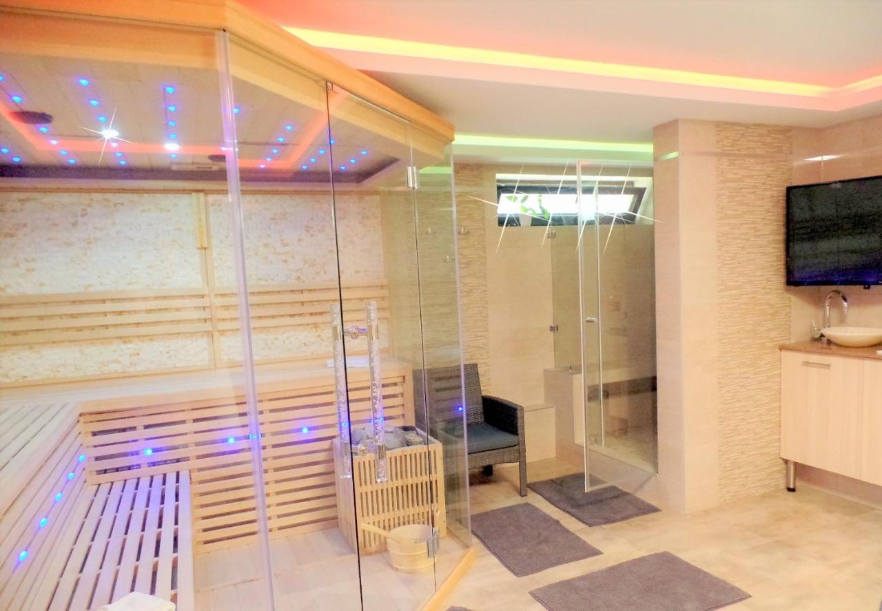 Apartman Siesta Buek - Buekfuerdo Εξωτερικό φωτογραφία