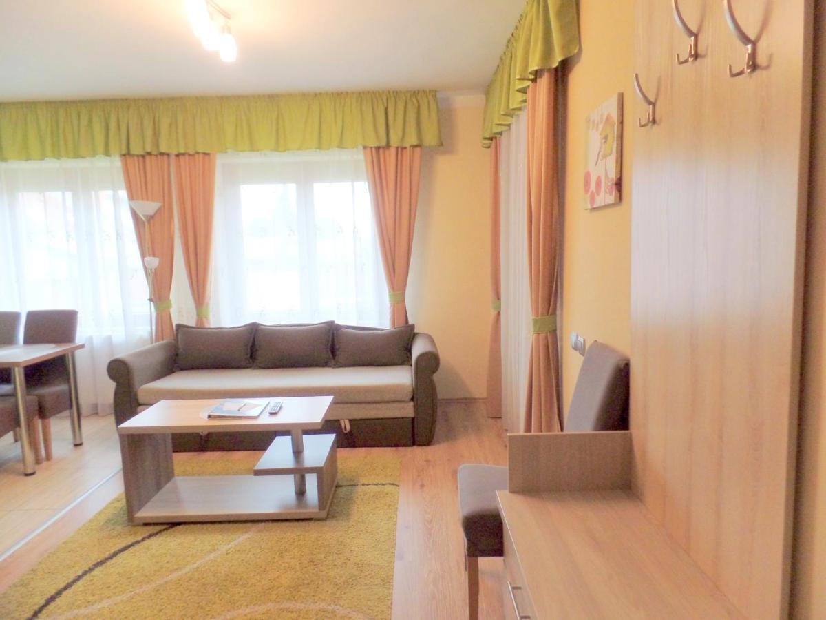 Apartman Siesta Buek - Buekfuerdo Εξωτερικό φωτογραφία