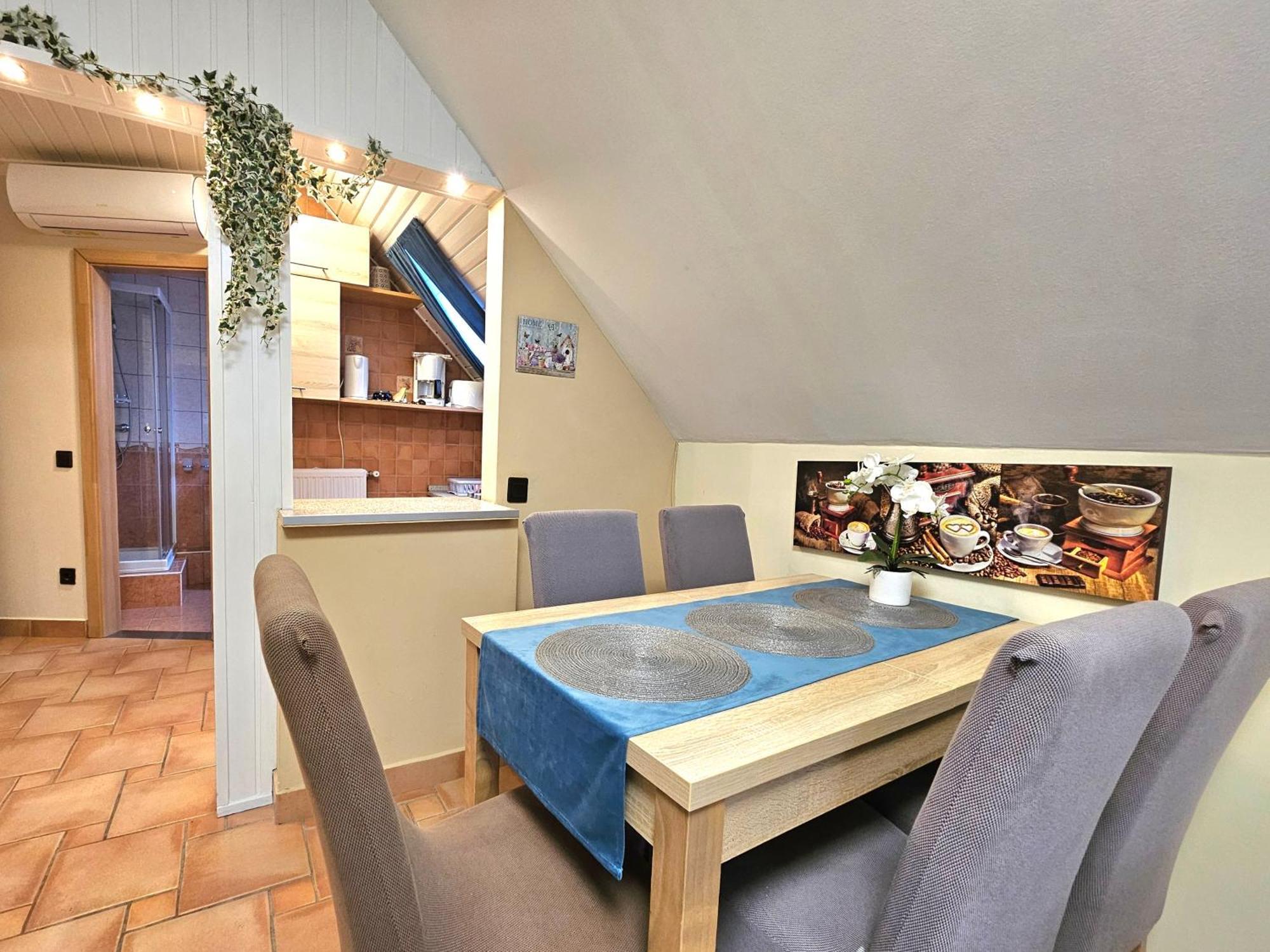 Apartman Siesta Buek - Buekfuerdo Εξωτερικό φωτογραφία